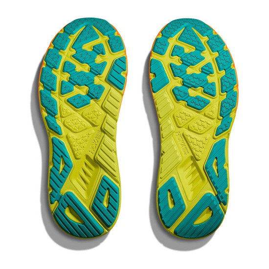 Hoka Arahi 7